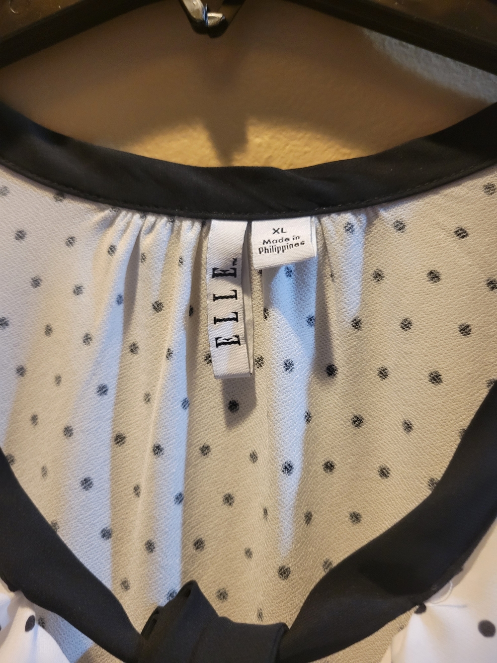 Elle White Sleeveless Polka Dot Ruffle Blouse with Black Trim - Picture 2 of 4